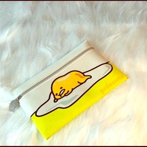 Adorable little egg make up bag